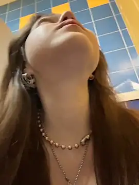 Peachy_Dream's cam snapshot