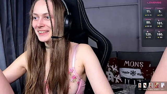 cutemilana_sexwife's cam snapshot