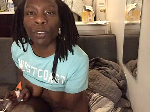 littyleesh1 live sex cam