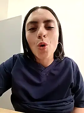 DANIELA_08-'s cam snapshot