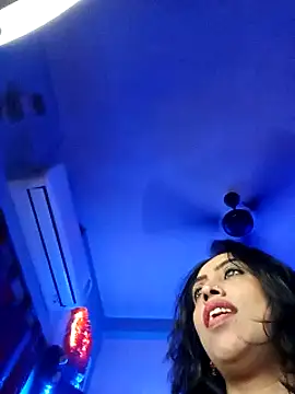 Love_Beauty01's cam snapshot