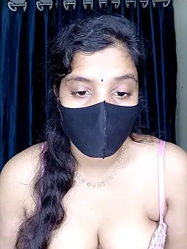 Rose-luckey's cam snapshot