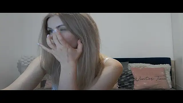 Lika_Soul's cam snapshot