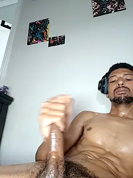 BigPrettyDick777 live sex cam