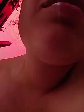 By_Lia's cam snapshot