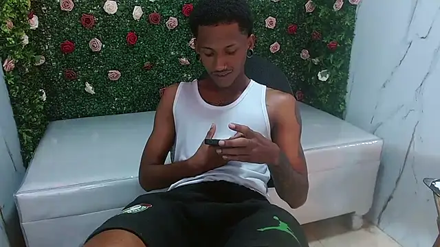 ManSant live sex cam