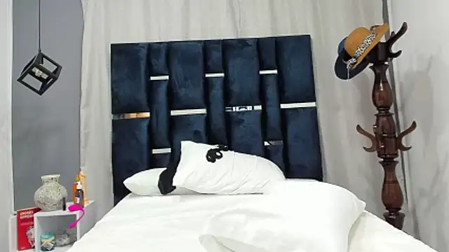 -Hinata_'s cam snapshot