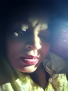 kavya78's cam snapshot