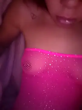 carmelbbyx22's cam snapshot