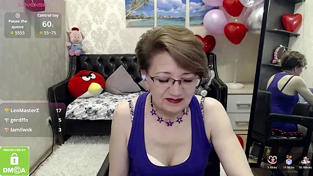 hot_woman04's cam snapshot