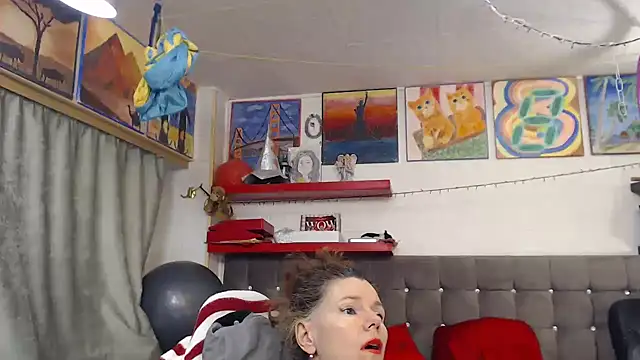 kellyterapy's cam snapshot