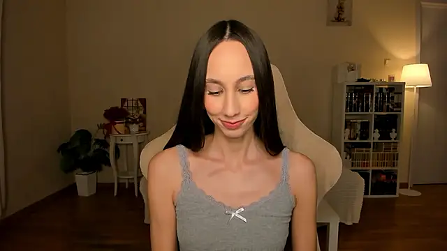 your_emily_'s cam snapshot