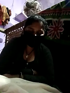 Bharti_thakurr's cam snapshot