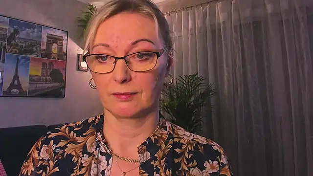 vanessa_chat's cam snapshot