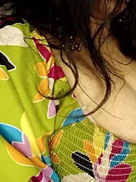 Aarna111's cam snapshot