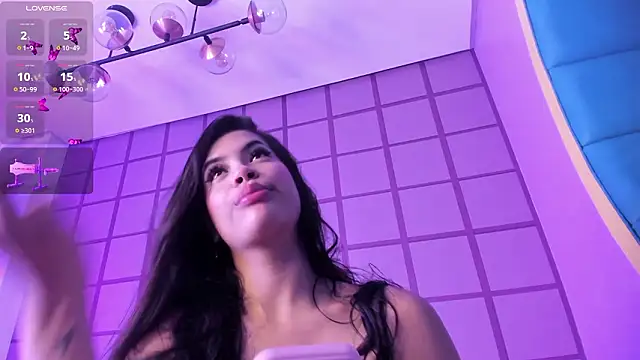 giamonroe's cam snapshot