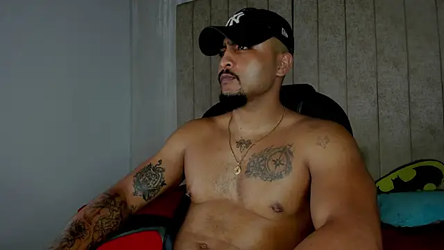 Mateo_Reales live sex cam