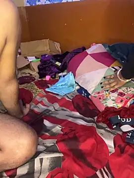 CUTI-NAINA's cam snapshot