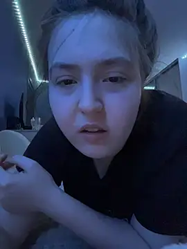 LixuryBaby's cam snapshot