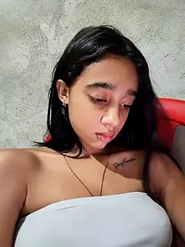 Zoe_Sweett18 live sex cam