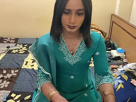 LuvLayla live sex cam