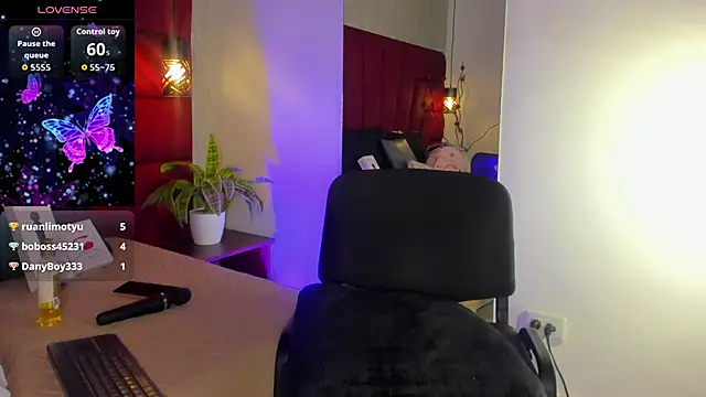 LadyLuminary live sex cam