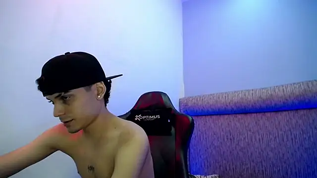 dilan_hott_ live sex cam