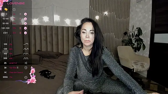 Monica_Weiss live sex cam