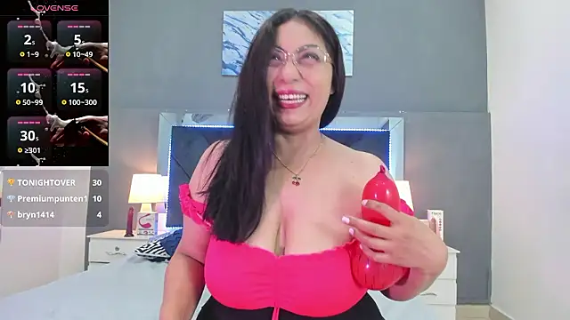 Lauralove_69 live sex cam