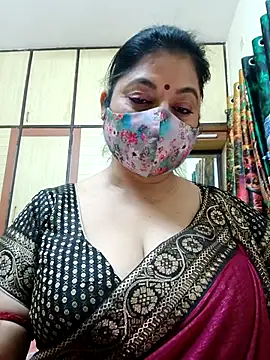 Ratna-777 live sex cam