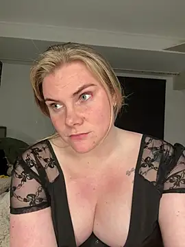 SexyBlondJoanna live sex cam