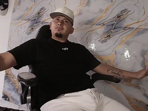 myke_andrade live sex cam