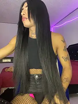 nebullax_mcqueen live sex cam