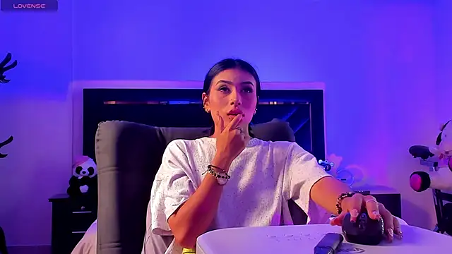 ZaraLim live sex cam