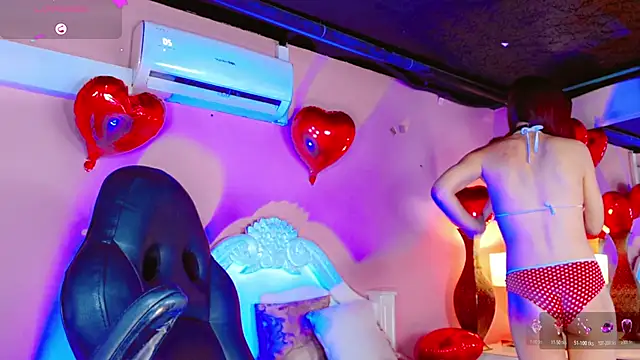 AnnaRouseQueen live sex cam