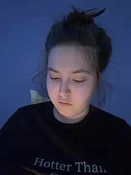 LixuryBaby's cam snapshot