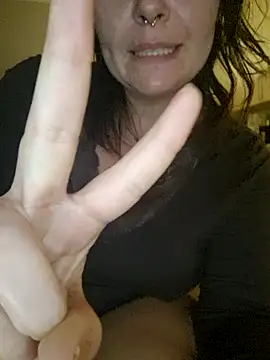 SugarPie's cam snapshot