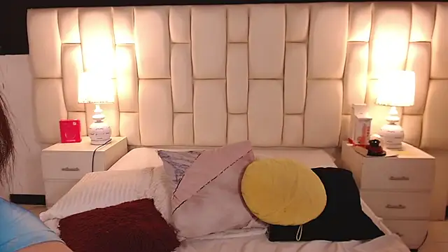 ValuFooster's cam snapshot