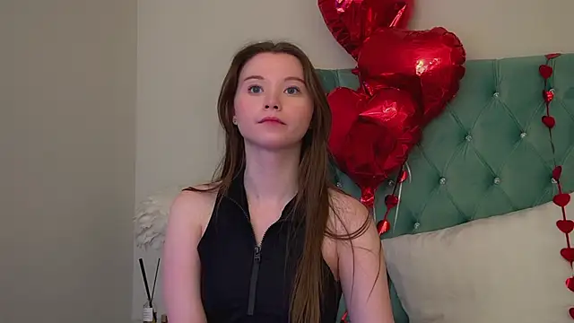 KeiraAsti's cam snapshot