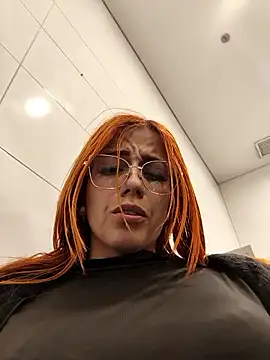 Alis_xxx's cam snapshot