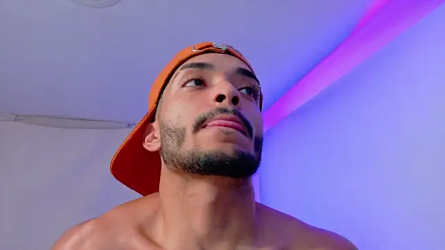 eross_chipre_'s cam snapshot