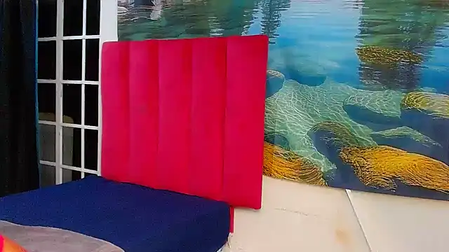 Lisa-001's cam snapshot