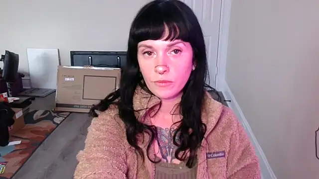 Marcelinegoddess live sex cam