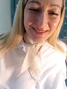 MilanaBoobs live sex cam