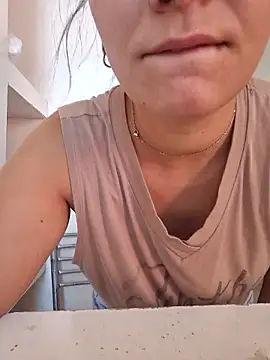 Maru1514 live sex cam