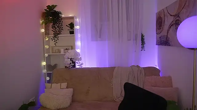 Clara_Nia live sex cam