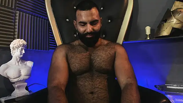 BeardAndrew live sex cam