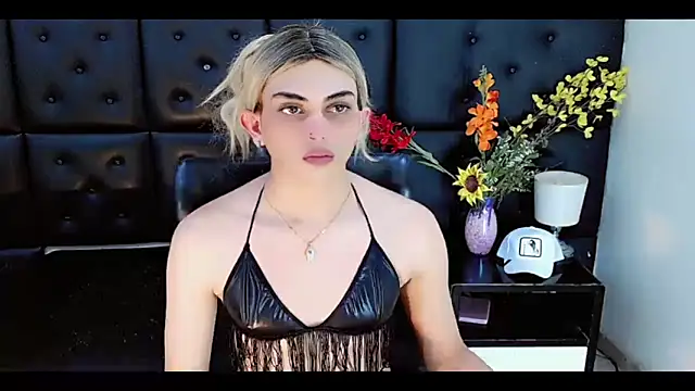 Daniela_Pink_ live sex cam