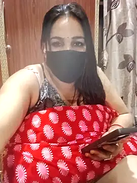 01Mona's cam snapshot