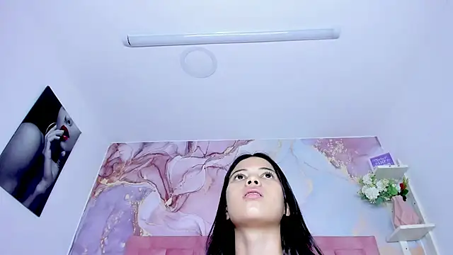 LizzMartin's cam snapshot